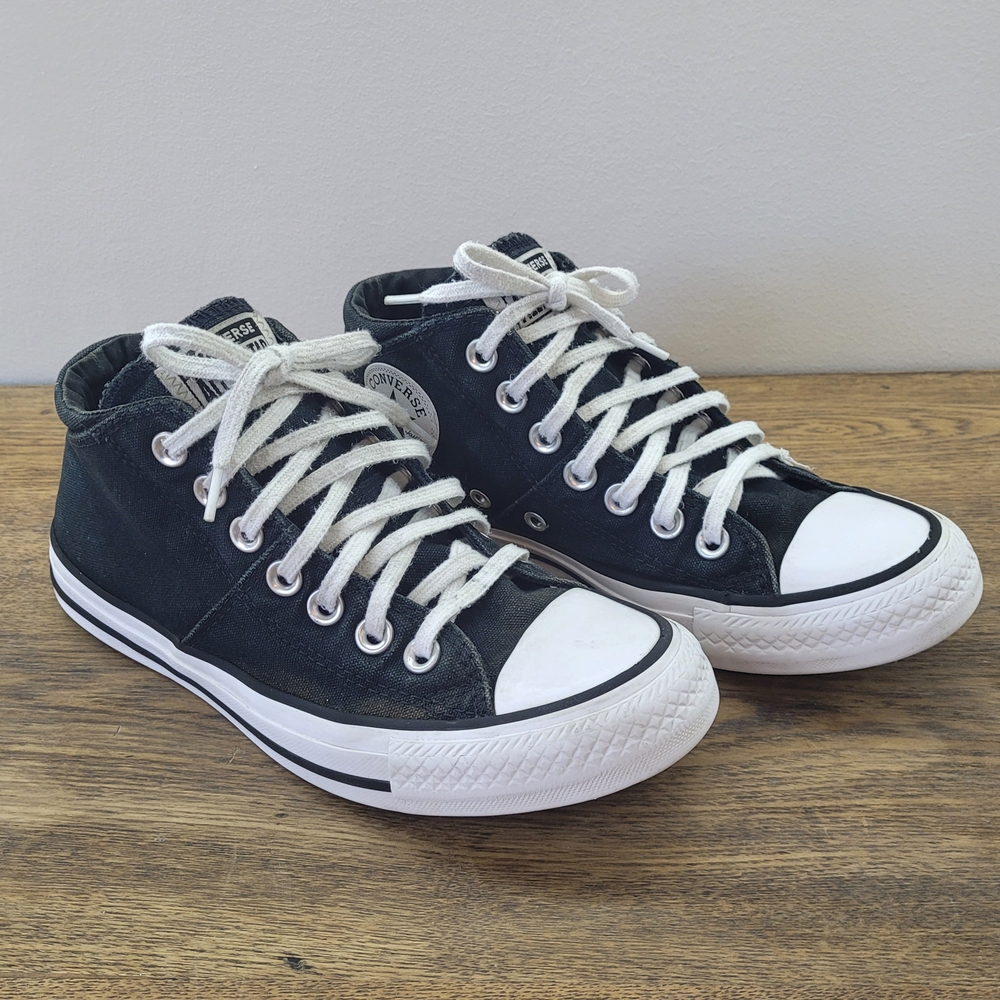 Chuck Taylor Converse Mid Top Sneakers - Black White Size 6 Womens Tennis Shoes